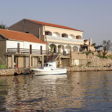 Apartments Tasa Луково-Шугарье Экстерьер фото